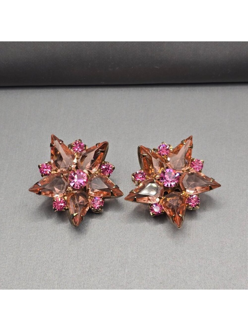 Vintage Pink Rhinestone Starburst Clip On Earrings Peach Mid Century Modern
